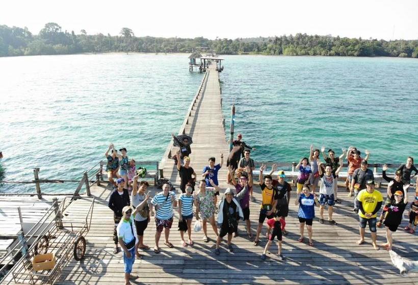 The Cinnamon Art Resort And Spa