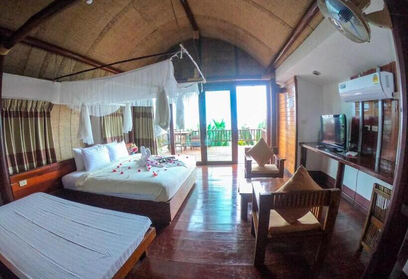 The Cinnamon Art Resort And Spa