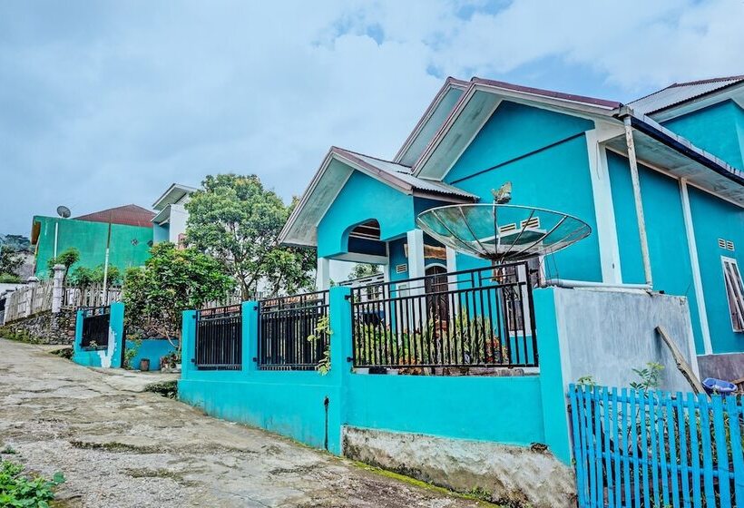 בית מלון כפרי Spot On 92169 Homestay Zahra Syariah