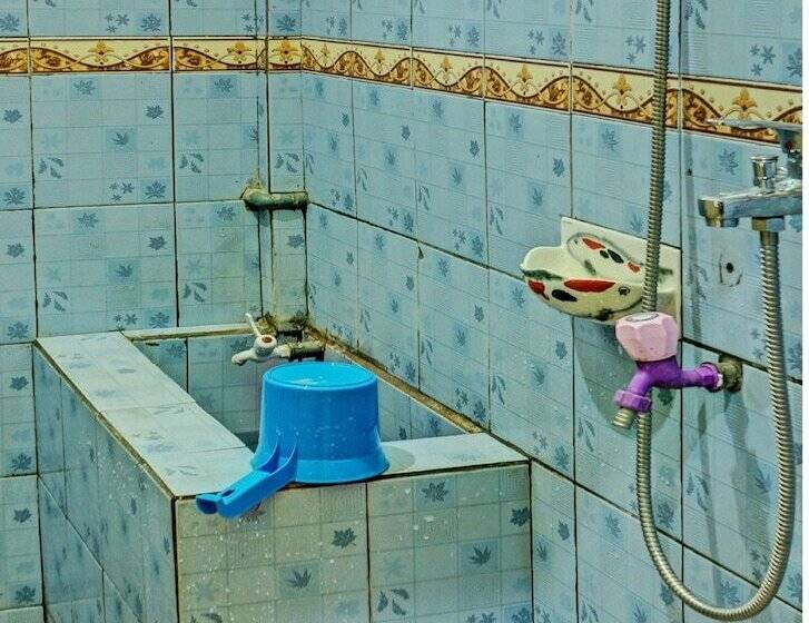 בית מלון כפרי Spot On 92169 Homestay Zahra Syariah