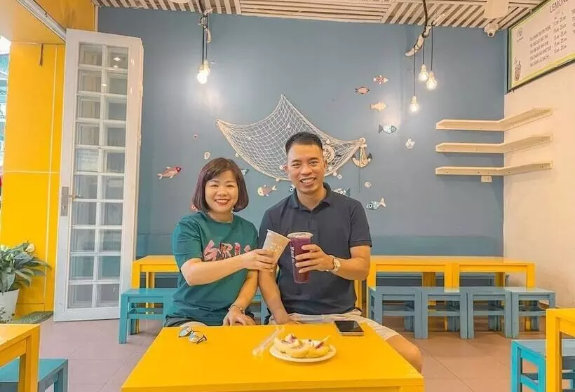 هتل La Casa Homestay Ha Long