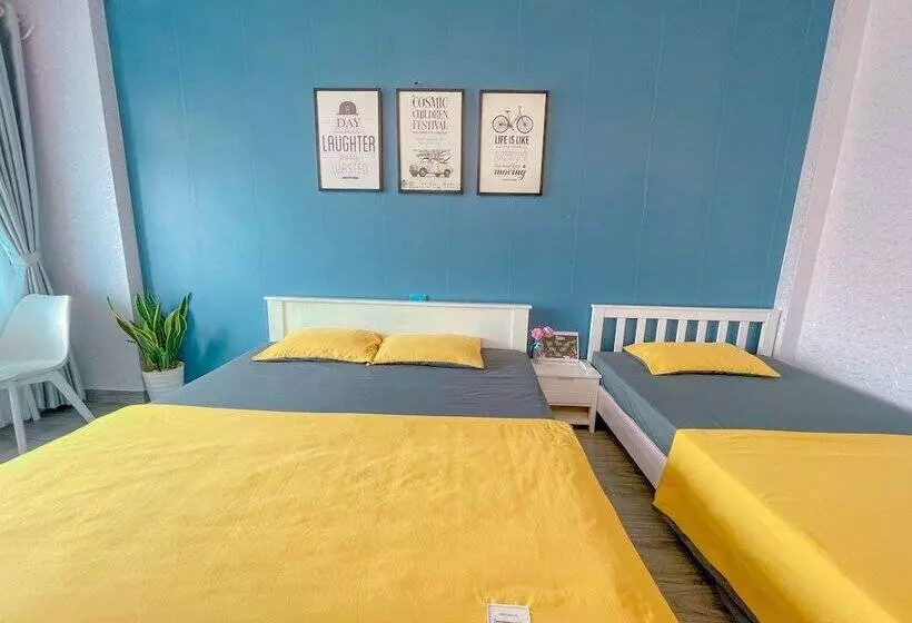هتل La Casa Homestay Ha Long