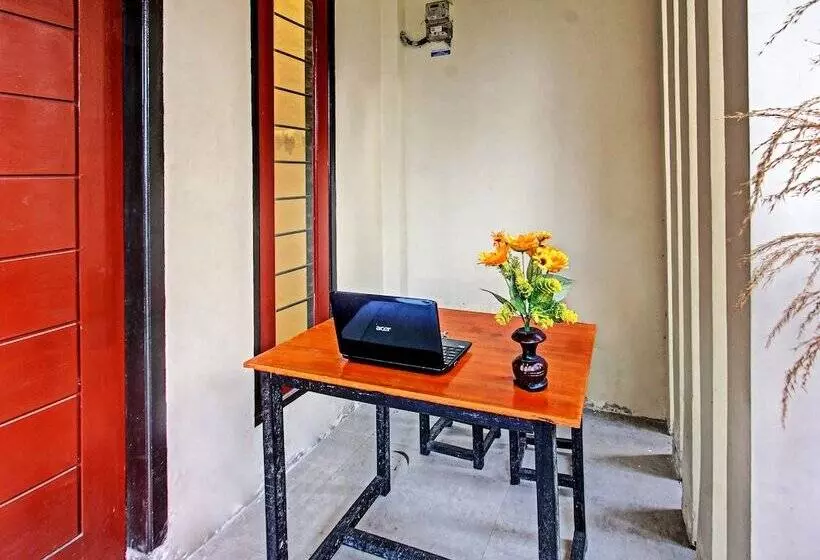 ホテル V Ar House By Oyo