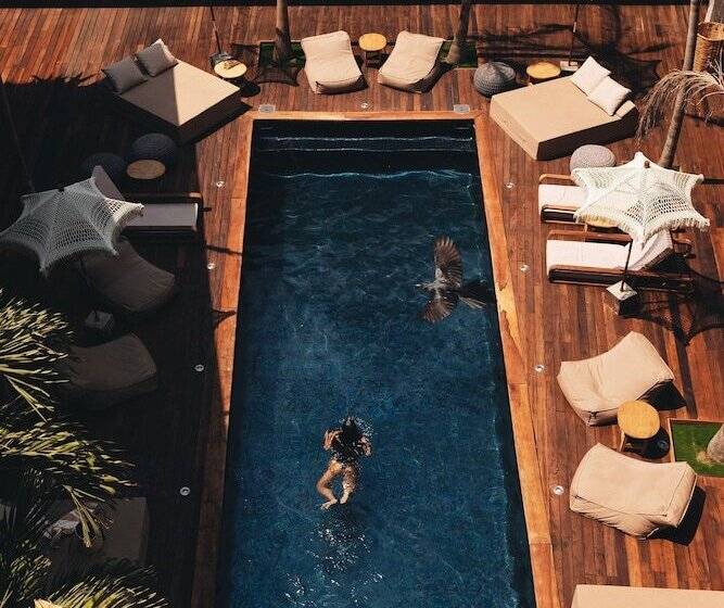 Naked Hotel Zipolite