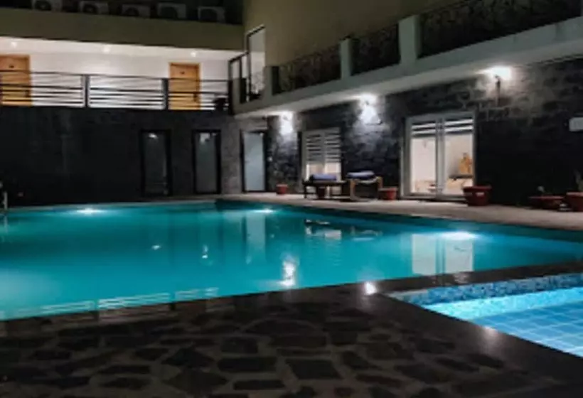 Hôtel Iris Lite Corbett