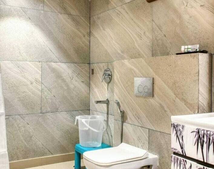 Hotel Iris Lite Corbett