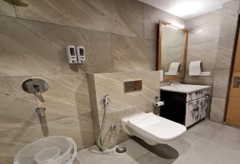 Hotel Iris Lite Corbett