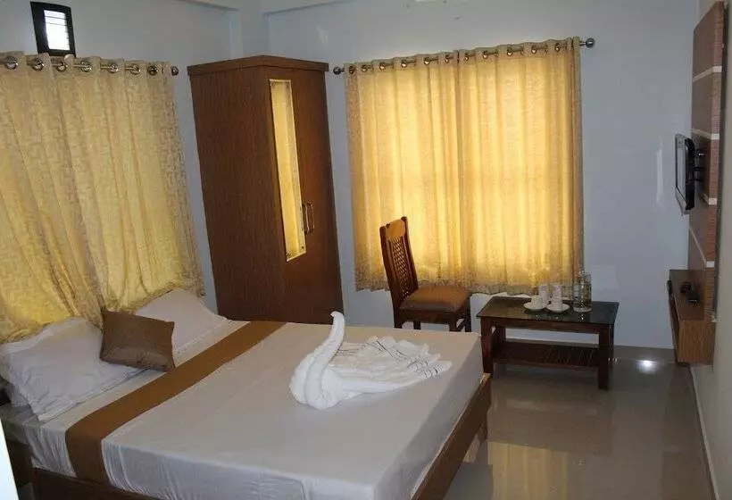 Hotelli T Homes Thekkady