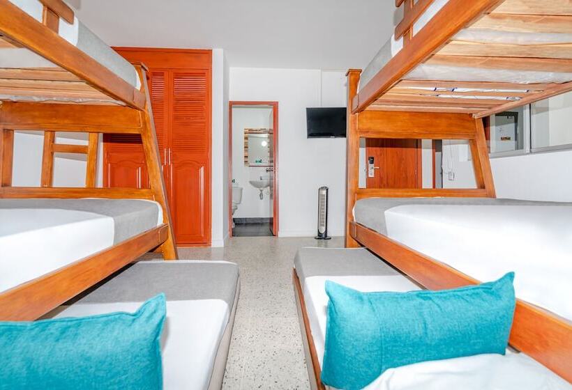 Отель Ayenda Villa Park Real