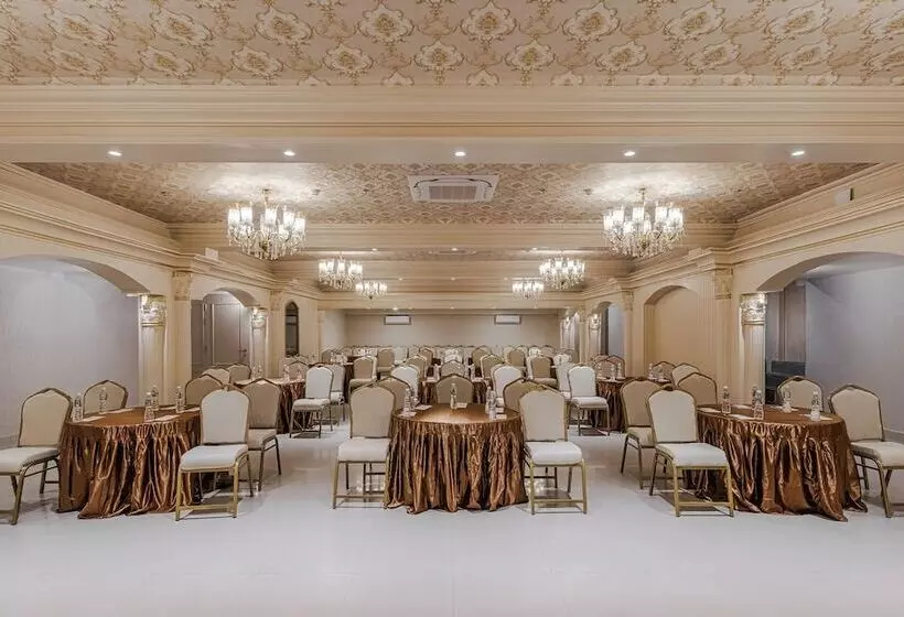 Hotelli Ginger Bharuch