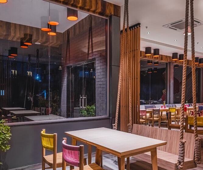 酒店 Ginger Bharuch