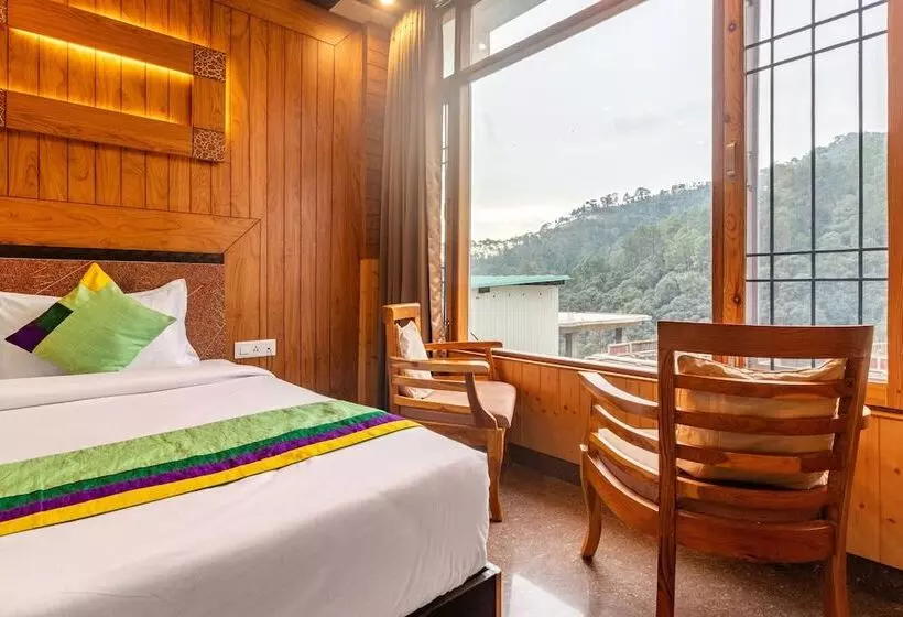 ホテル Treebo Srishti Vaikunth With Mountain View