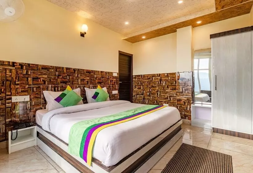 ホテル Treebo Srishti Vaikunth With Mountain View