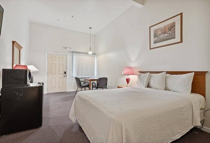 فندق على الطريق Edison Motor Lodge