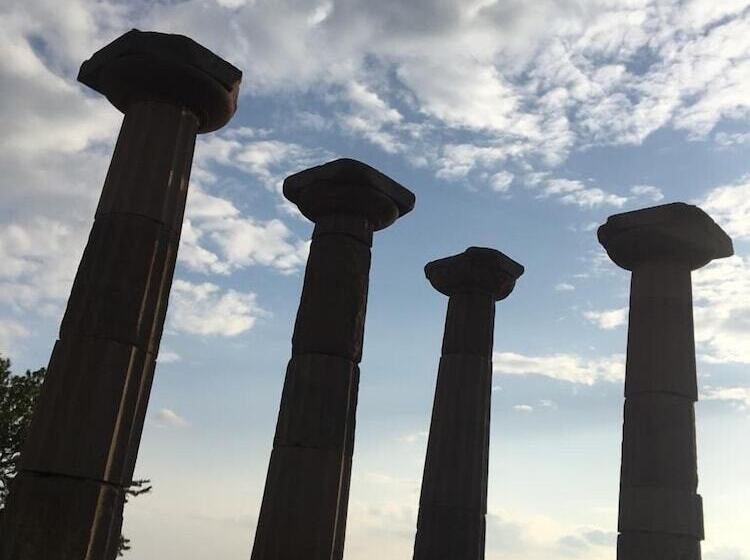 Отель Assos No9