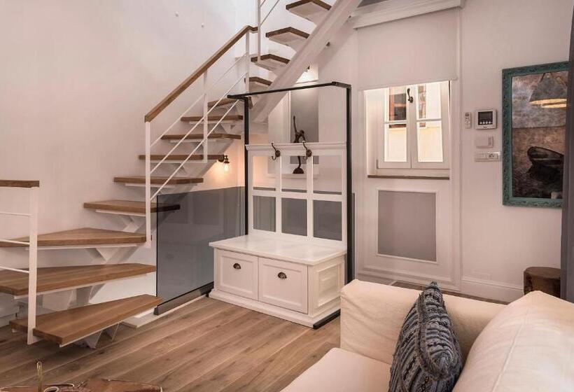 Casa Regina Luxury House