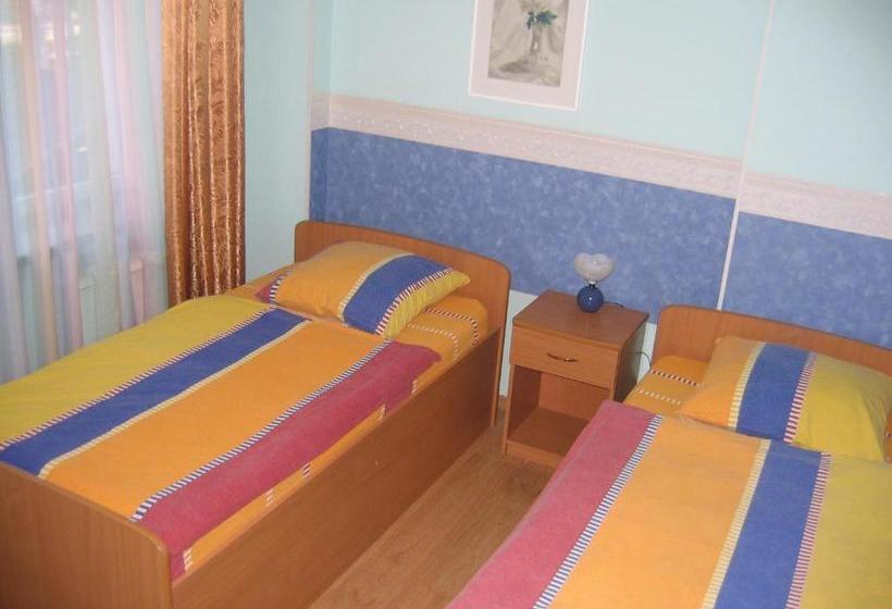 هتل Stariy Doktor