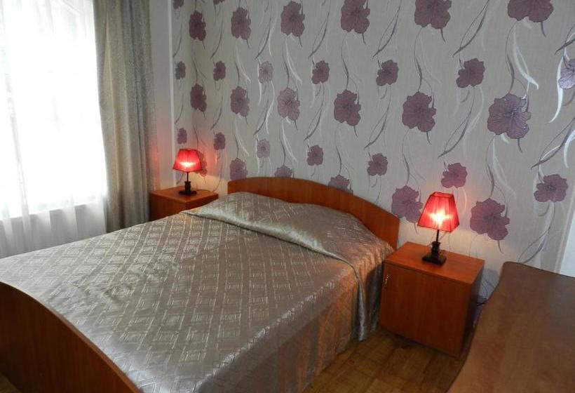 هتل Stariy Doktor