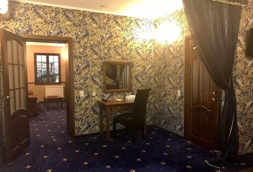ホテル Guest House Sibirskiy