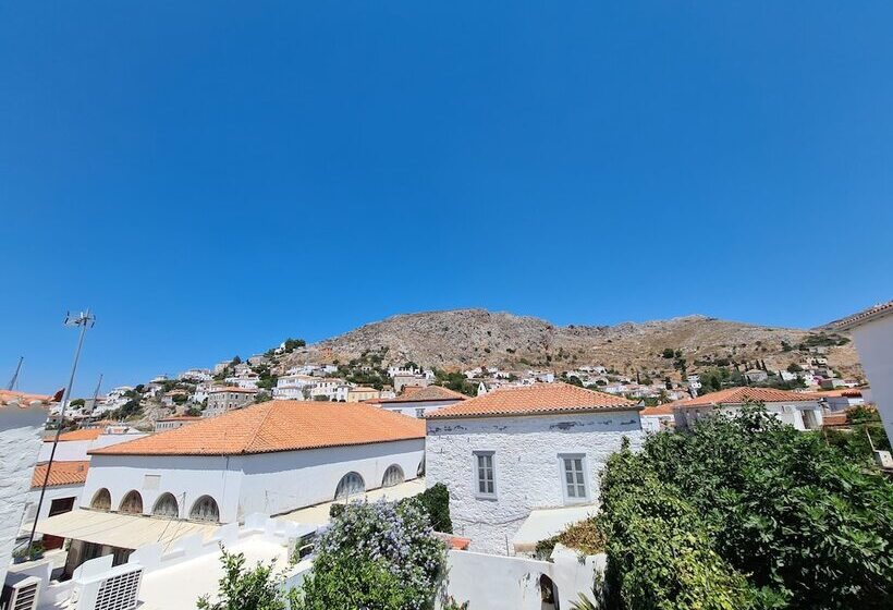 בית מלון כפרי Kirki Hydra