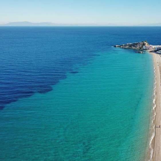 בית מלון כפרי Long Beach  Adults Only