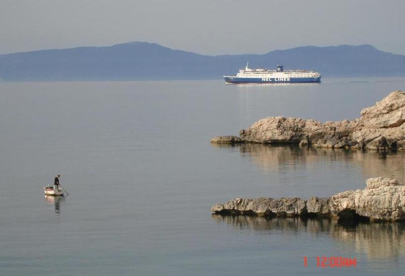 בית מלון כפרי Long Beach  Adults Only