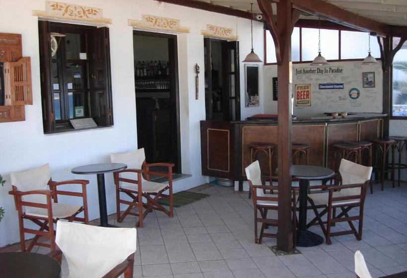 בית מלון כפרי Long Beach  Adults Only