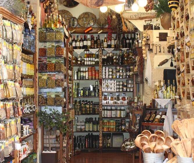 Отель Mme Bassia