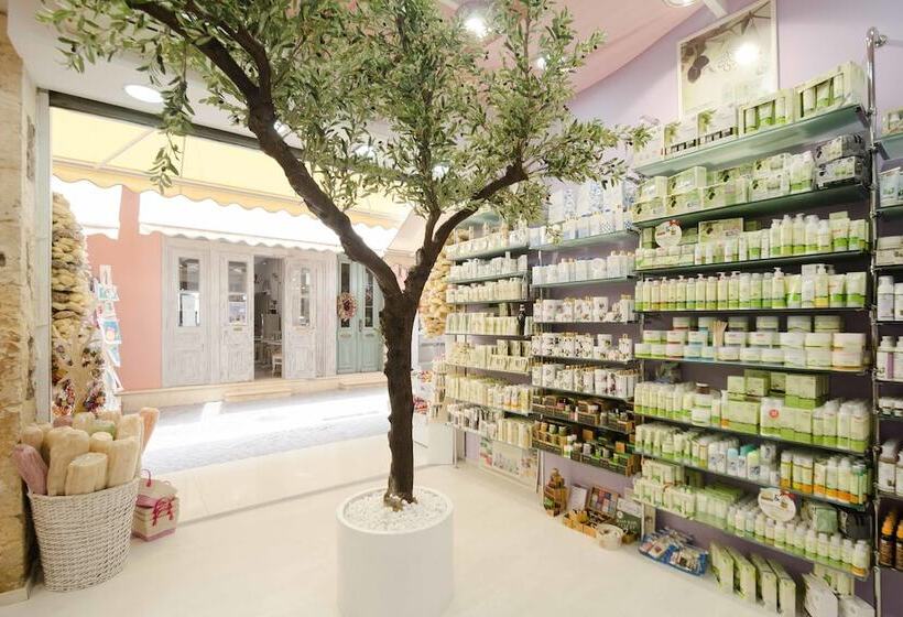 Отель Mme Bassia