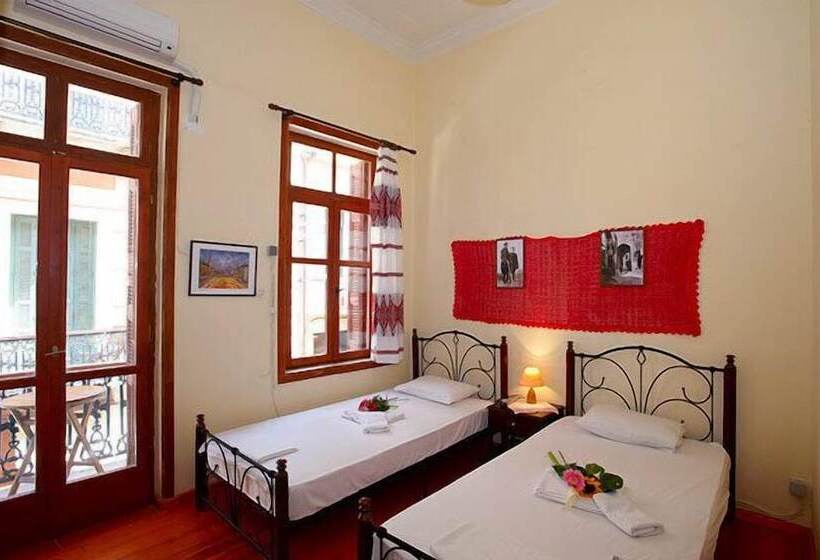 Отель Mme Bassia