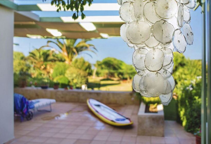 Отель Nereids Apartments