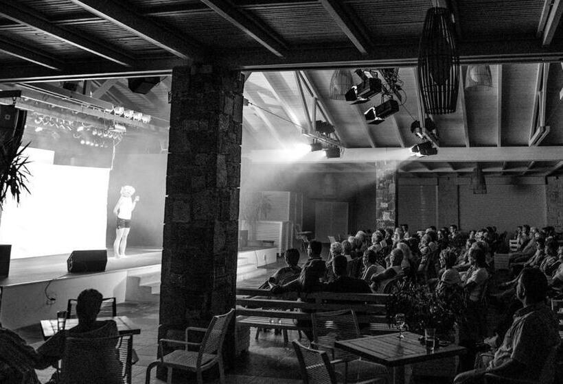 فندق Ostria Resort & Spa