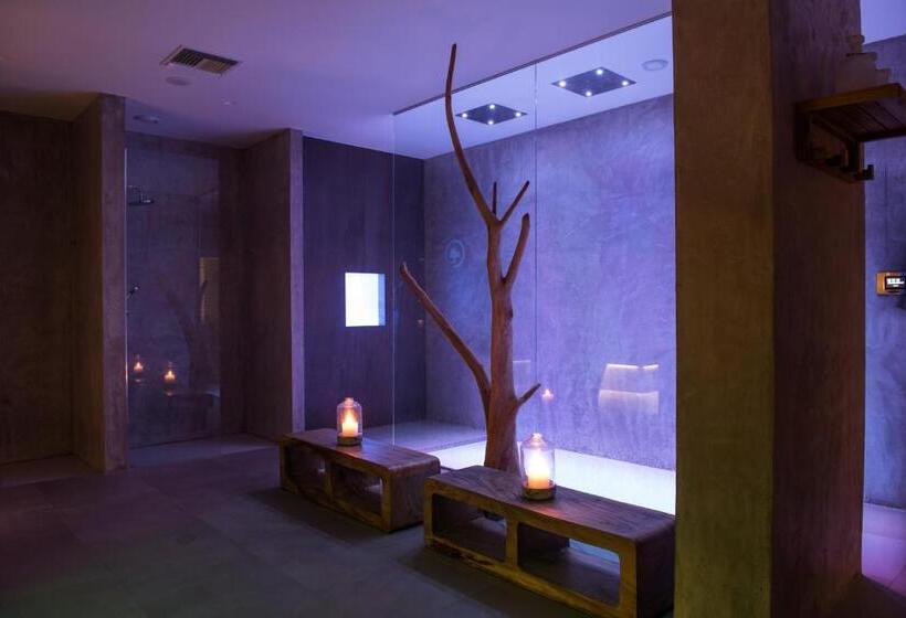 فندق Ostria Resort & Spa