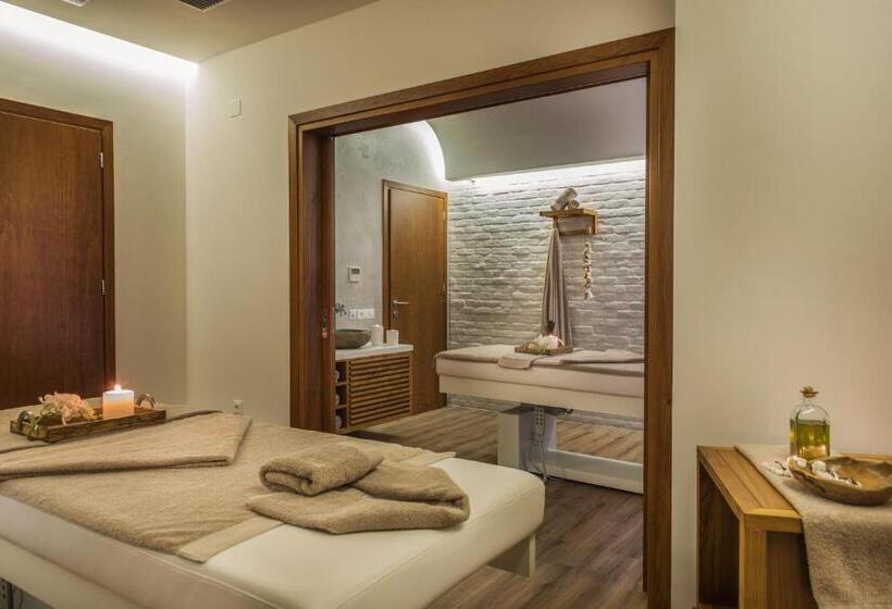 فندق Ostria Resort & Spa