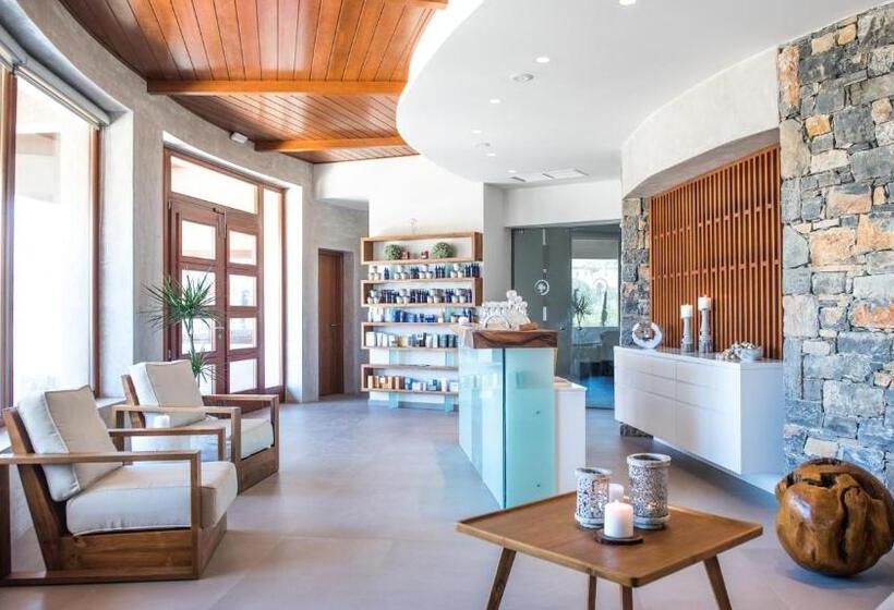 فندق Ostria Resort & Spa