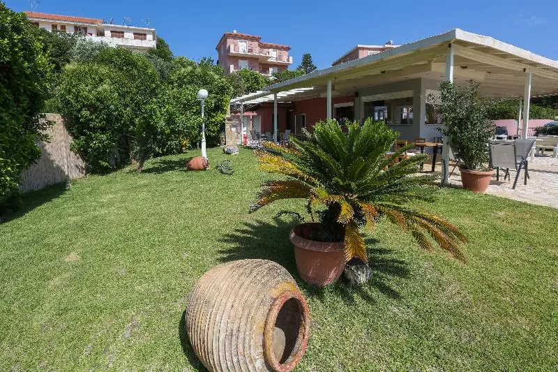 ホテル Pelagos Apartments