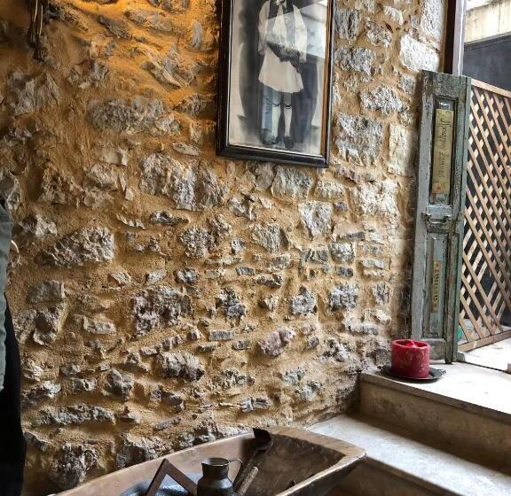 בית מלון כפרי Proselinos