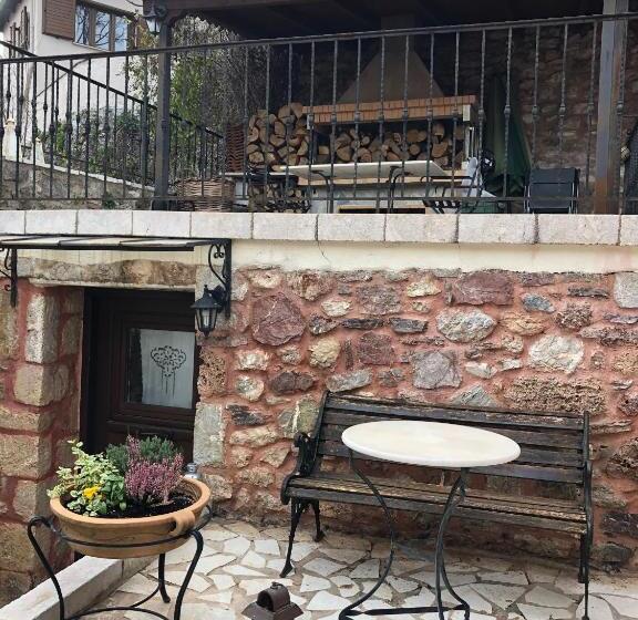 בית מלון כפרי Proselinos