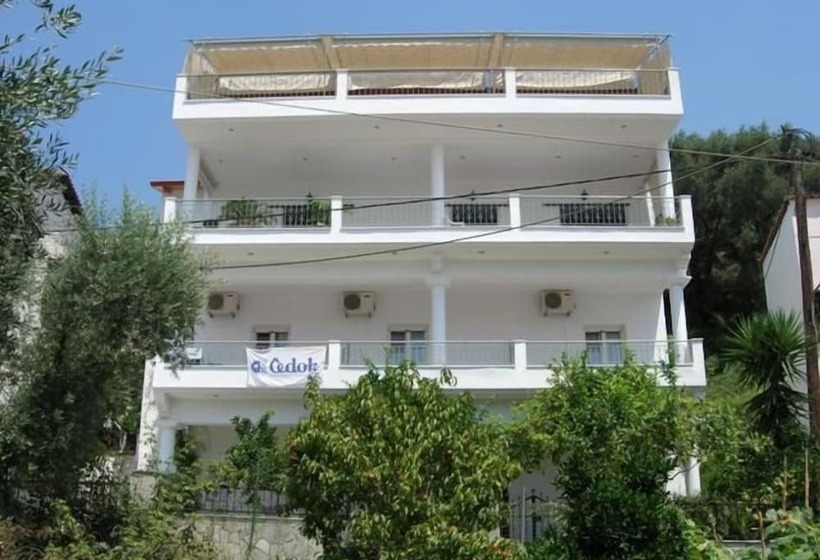 Отель Studios Spiros Parga