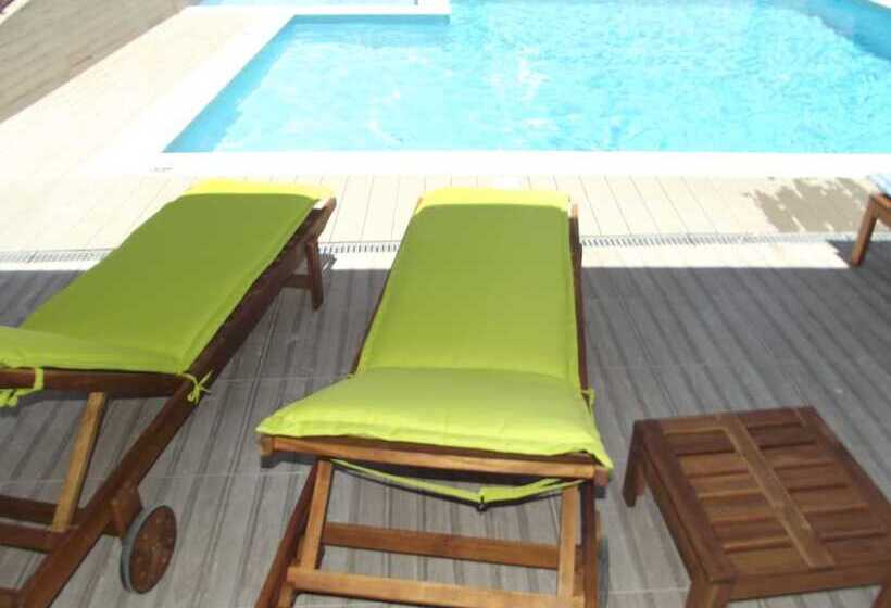 Отель Studios Spiros Parga