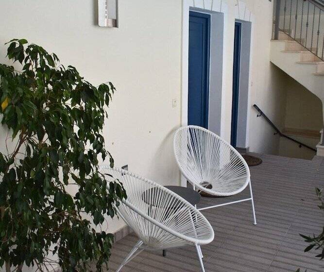 Отель Studios Spiros Parga