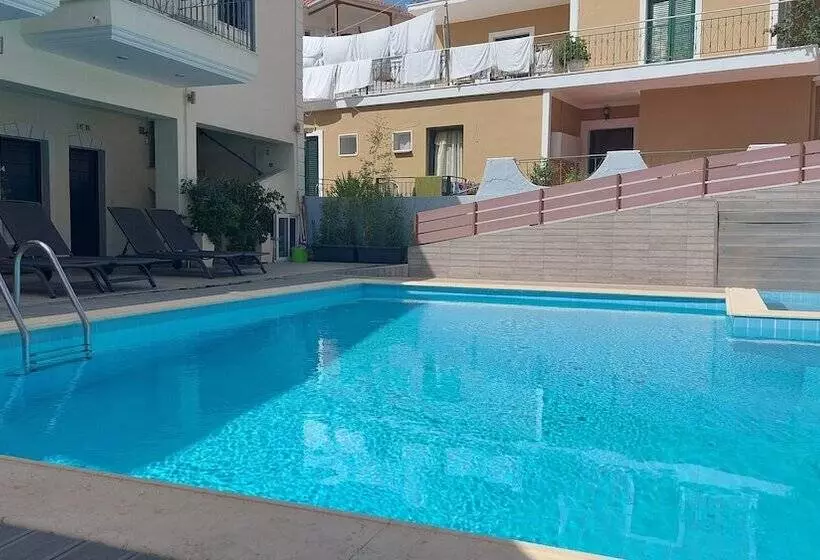 Hotel Studios Spiros Parga