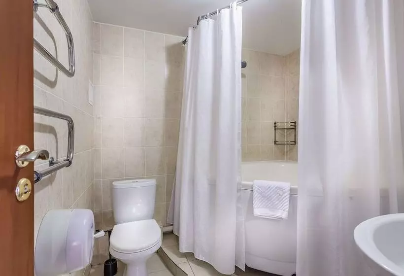 Mayak Hotel