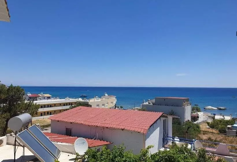 Paradis Studios