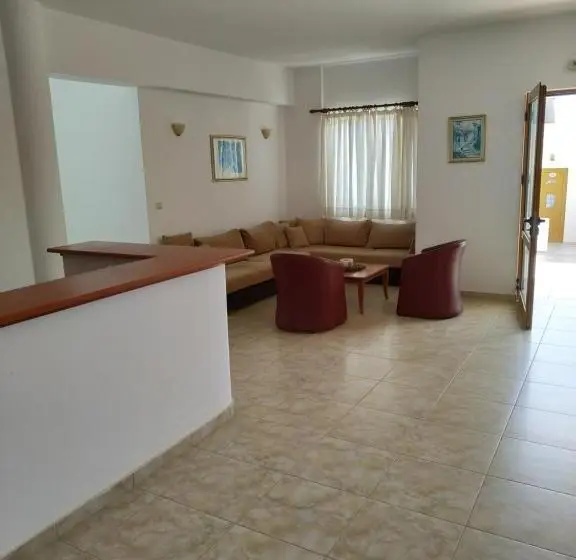 Sfinias Apartments