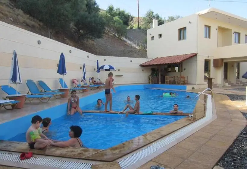 Sfinias Apartments