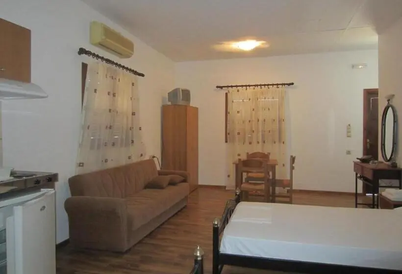 Sfinias Apartments