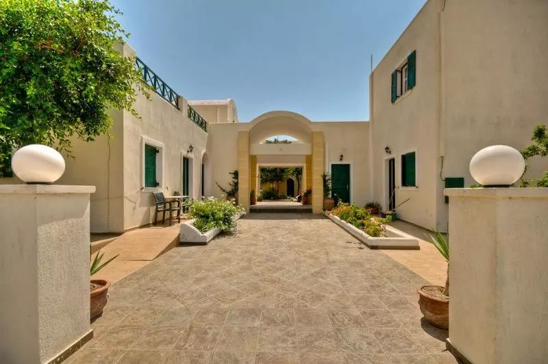 Anezina Villas