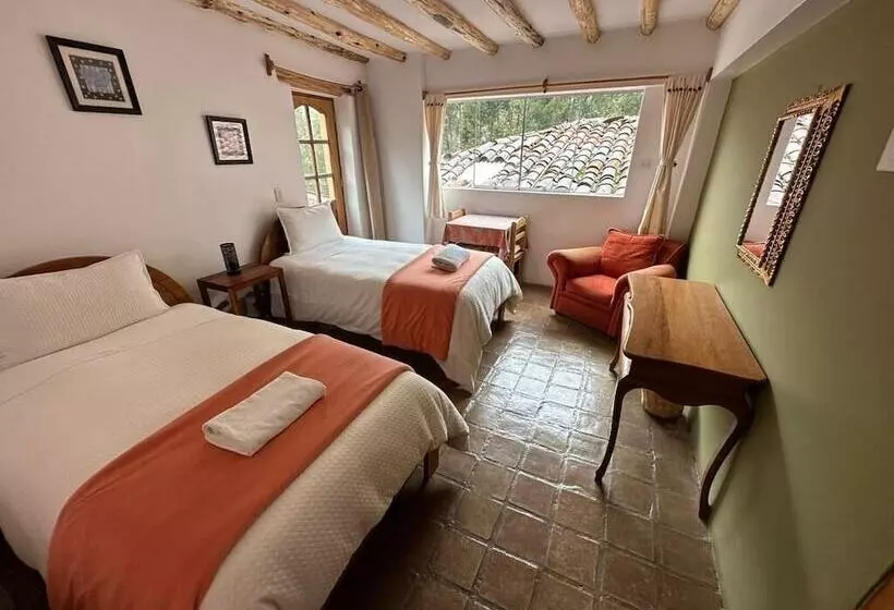 تختخواب و صبحانه Parwa Guest House