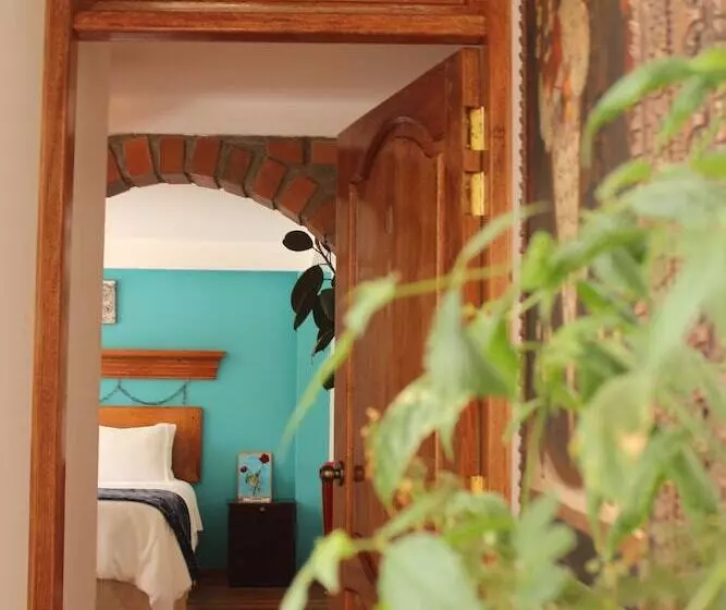 تختخواب و صبحانه Parwa Guest House